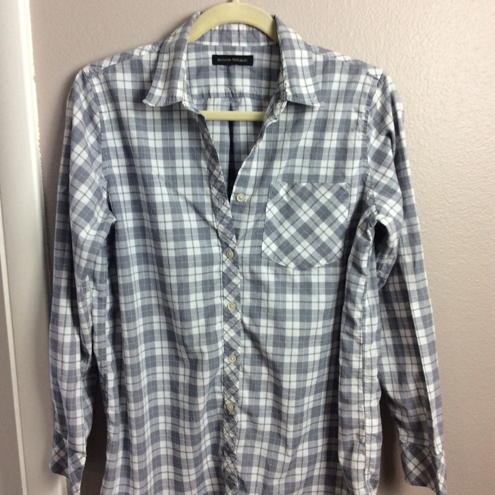 BANANA REPUBLIC Long sleeved shirt